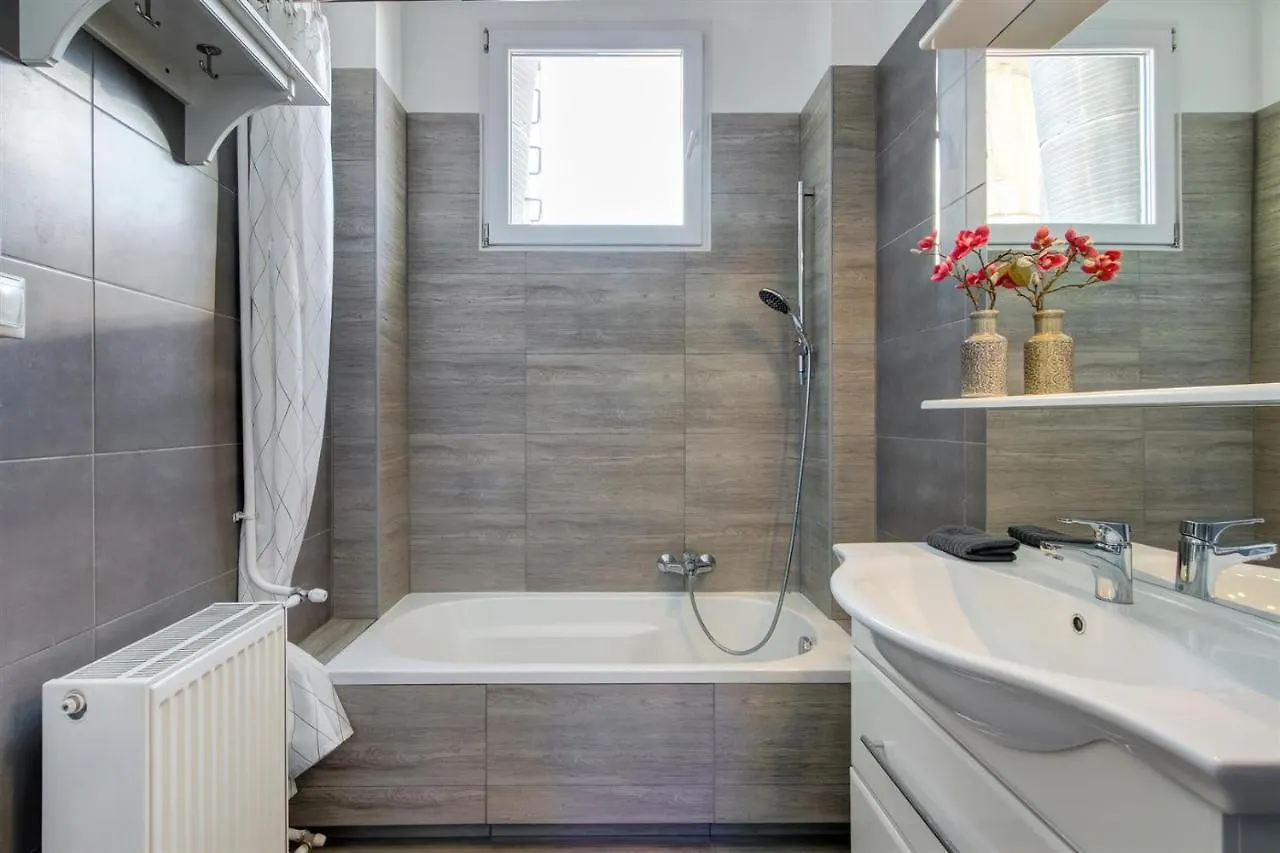 Premium Studio Szervita Square 0*, Budapest Hungary